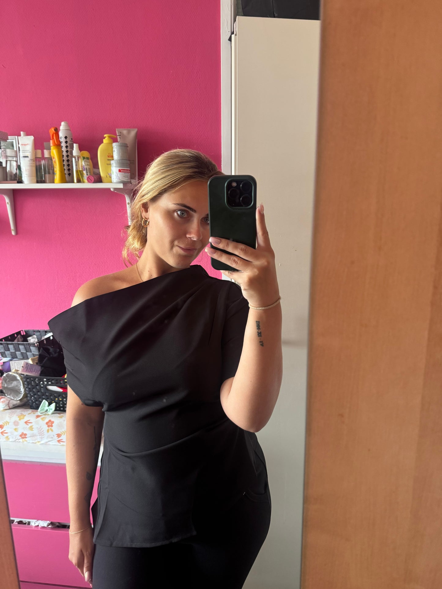 Off shoulder top zwart