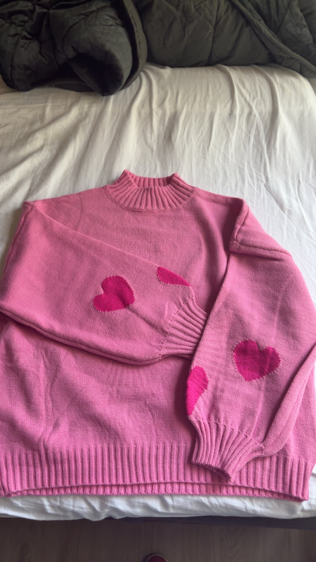 Heart knit pink