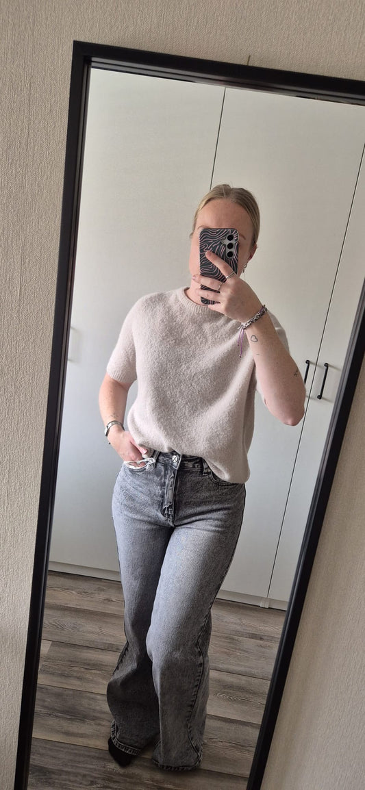 Soft knit short sleeve beige