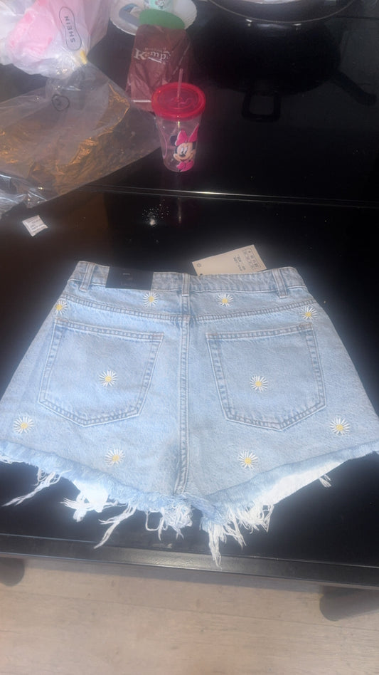 Flower short